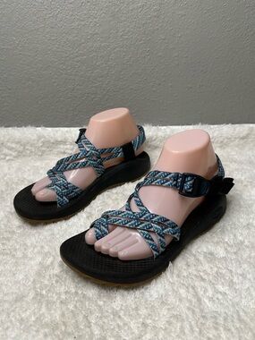 Chaco Z/Cloud X2 sandals pivot navy blue strappy hiking- women's size 8 LIKE NEW